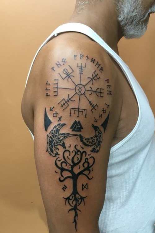 Vegvísir Tattoo